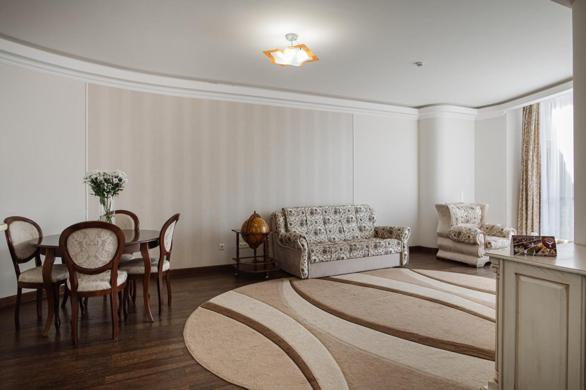 Hotel Dianna Skhidnytsia Zewnętrze zdjęcie